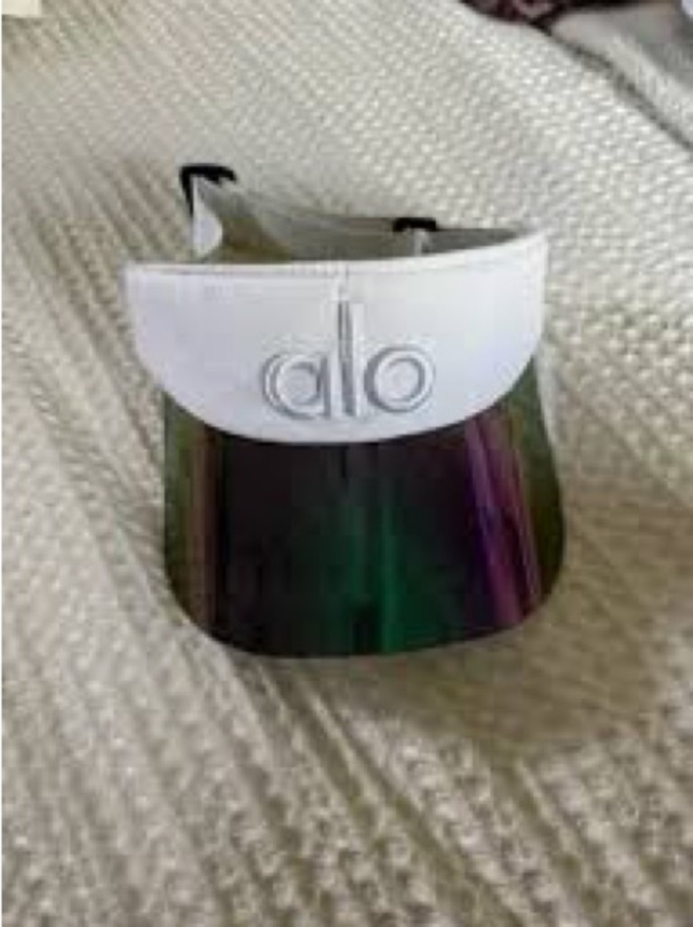 ALO Yoga light white Airlift Solar Visor new black brim hat cap fitness - Picture 2 of 3